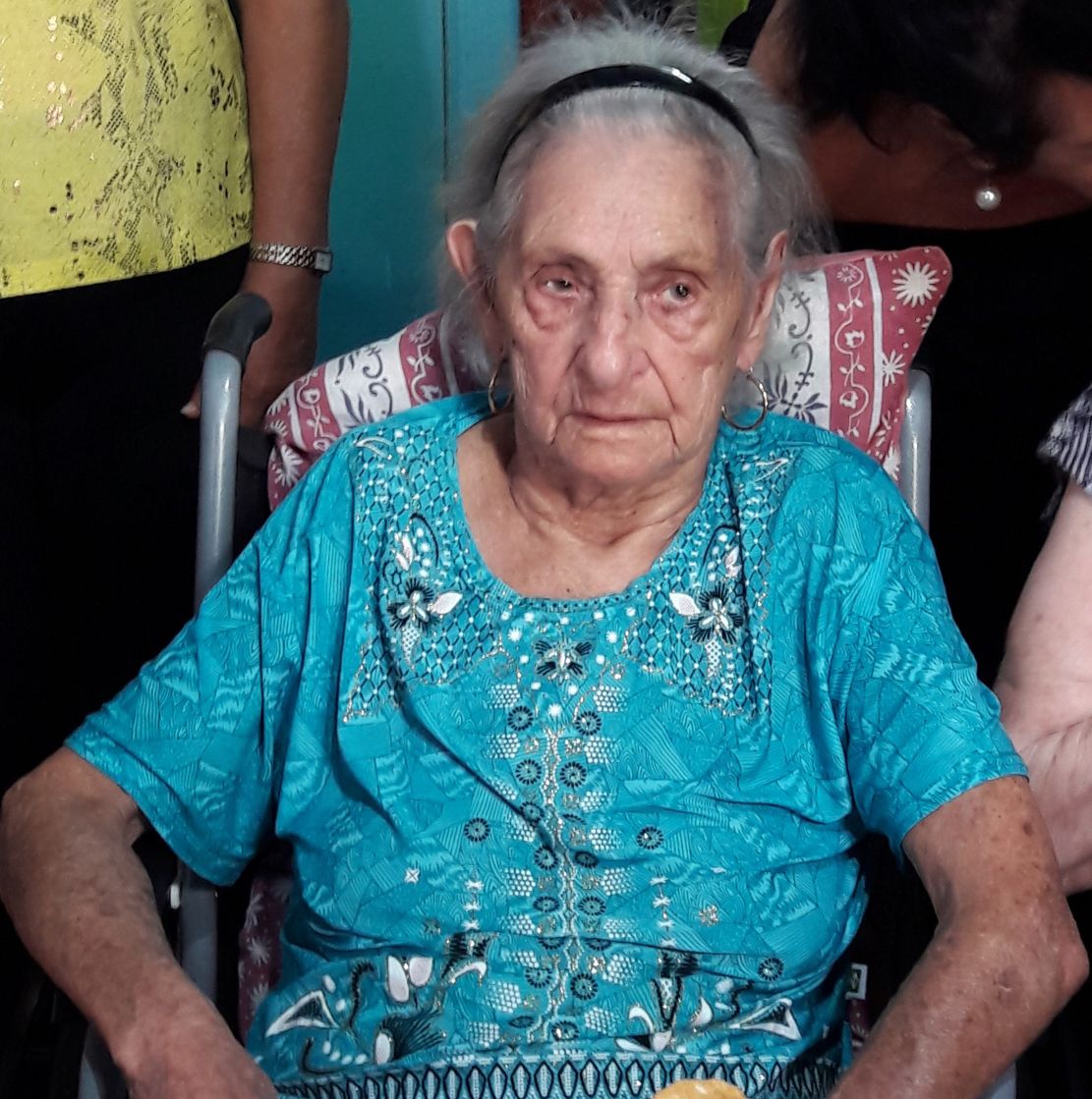 Ir para  <p><big>Hoje (25), a hist&oacute;ria de Viadutos perde Maria Asturian Fiorini &ndash; Tia Fia, que dia 11 de janeiro de 2017 completou 100 anos.</big></p>

<p><big>Maria Asturian Fiorini, popularmente...